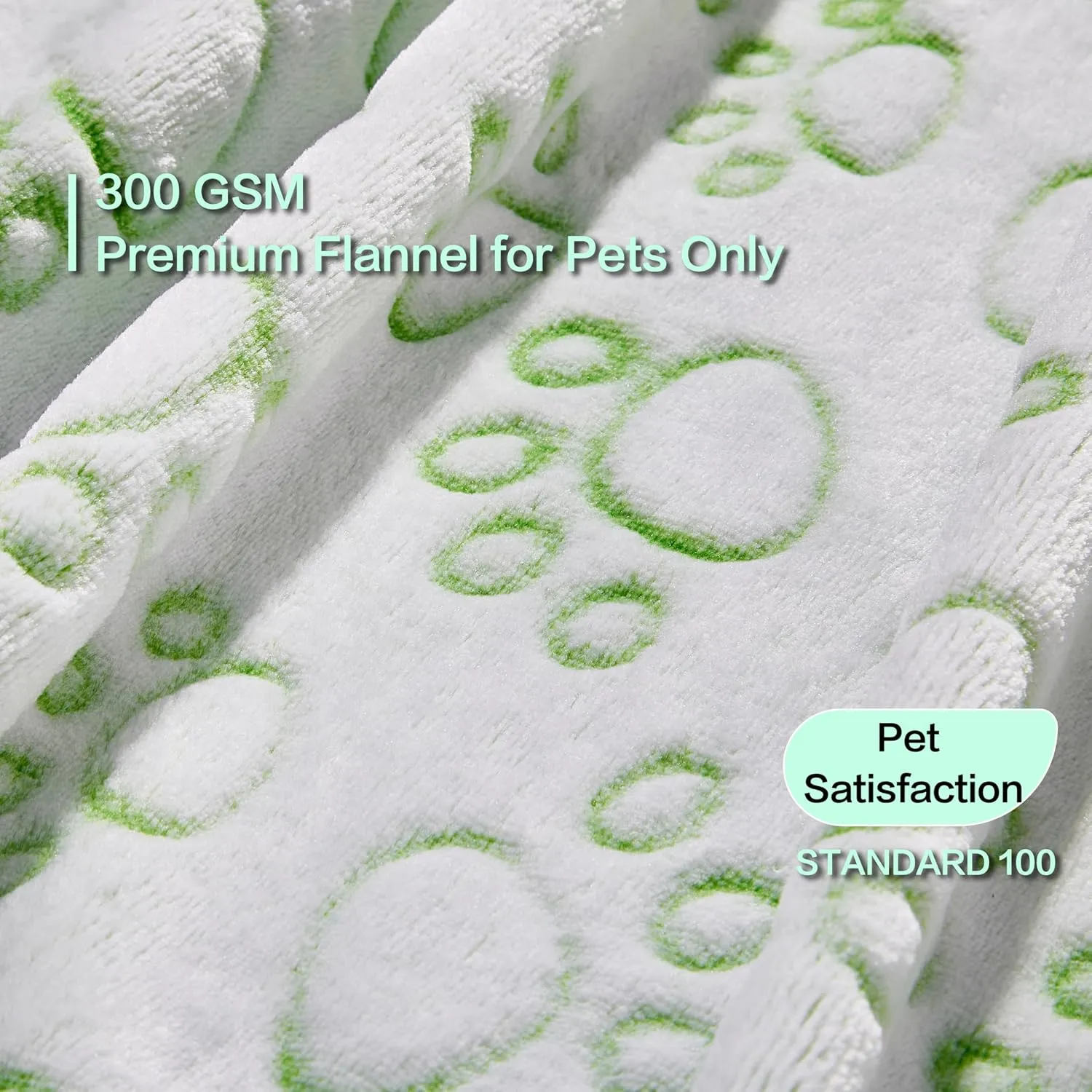 Green Throw Dog Blanket for Puppy Gifts, Dog Stuff Used for Pet Beds, Washable Soft Puppy Essentials Accesssories