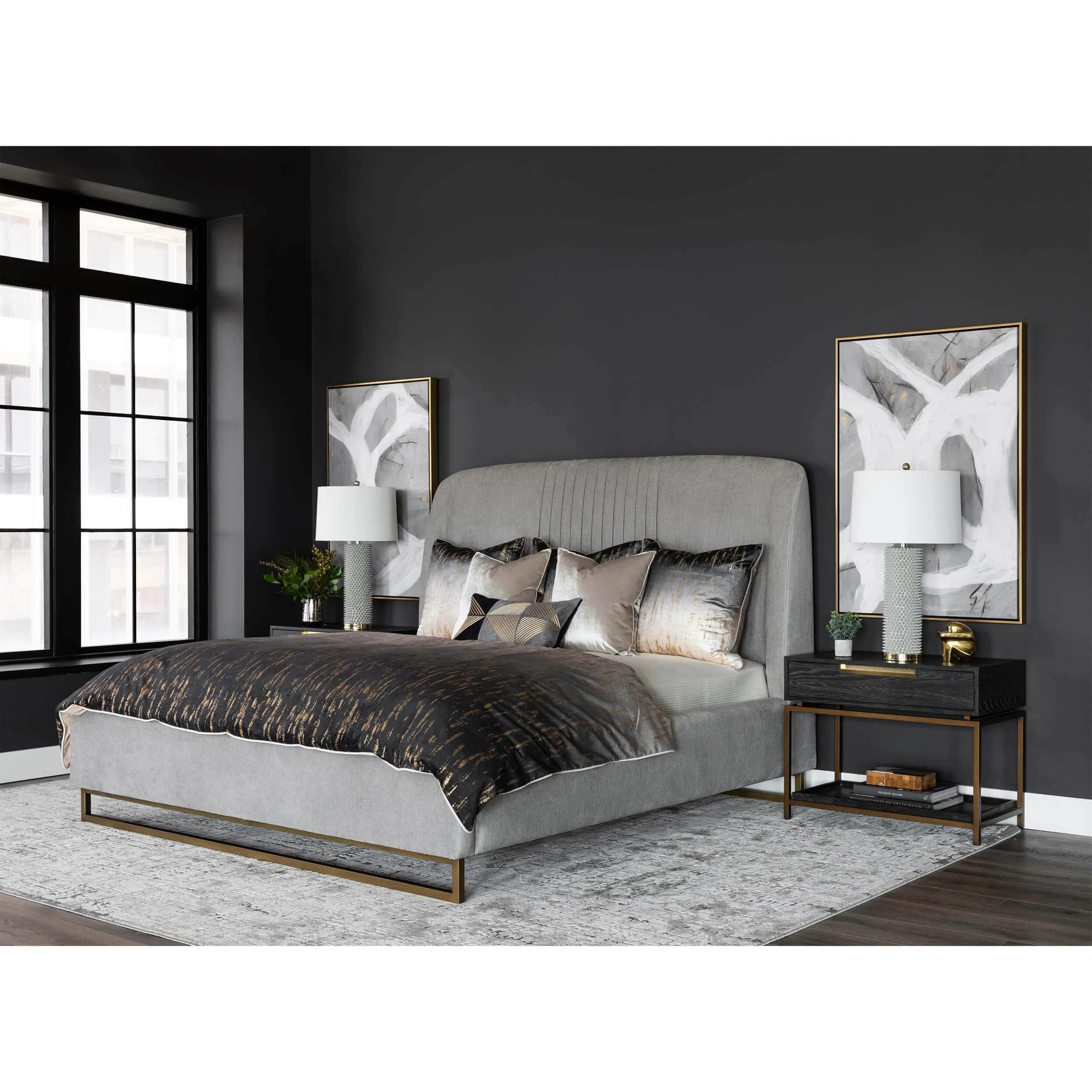Nevin Bed, Polo Club Stone